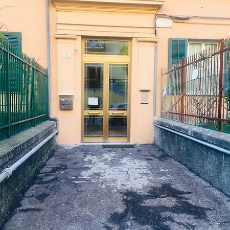 Da Rita, Vicino H. Gaslini, S.martino,spiagge,stazione Ferroviaria, Free Wi-fi Appartement Gênes