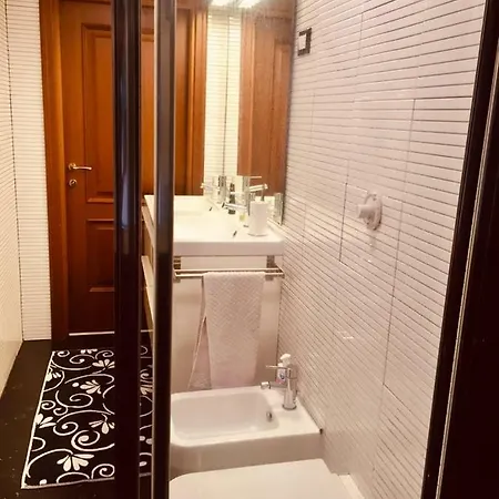Da Rita, Vicino H. Gaslini, S.martino,spiagge,stazione Ferroviaria, Free Wi-fi Apartment *